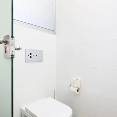 Chic 2br In Ideal Location Apartment *